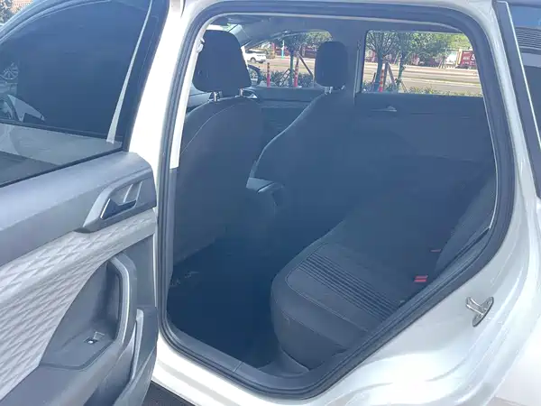 Volkswagen Tharu 2019