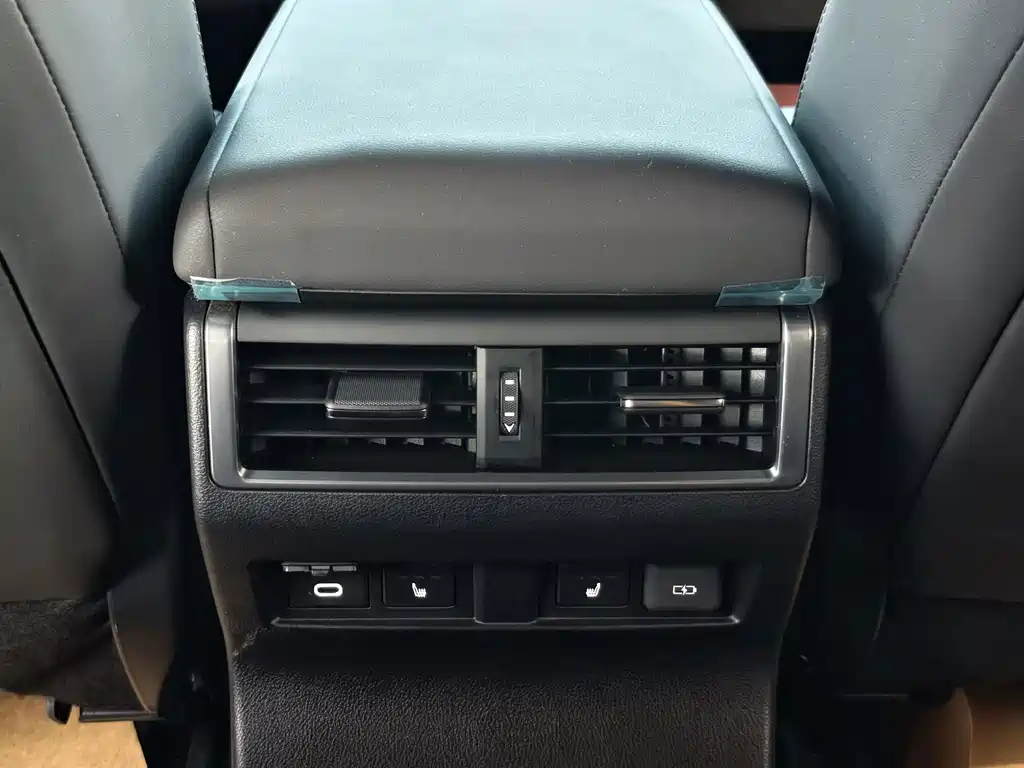 Lexus GX 2025 — фото 13