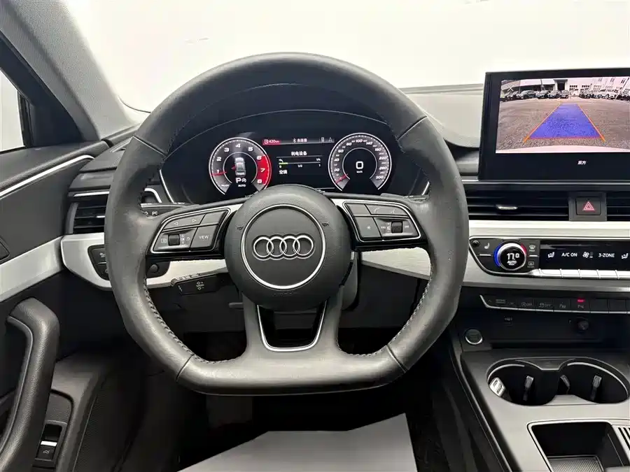 Audi A4L 2022 — фото 15