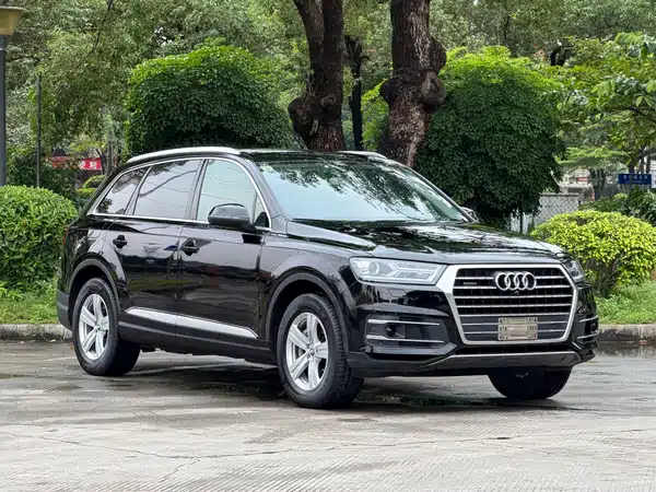Audi Q7 2016