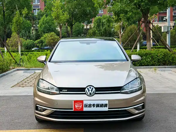 Volkswagen Golf 2020