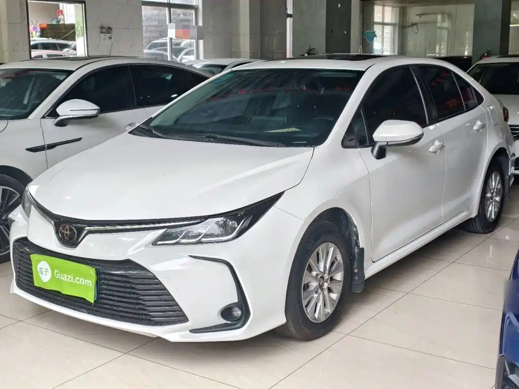 Toyota Corolla 2020 — фото 2