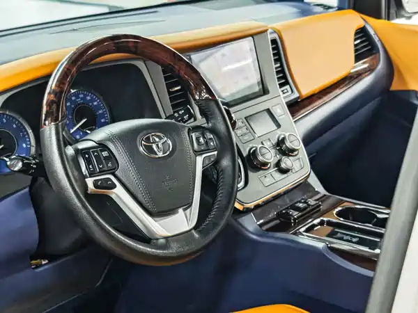 Toyota Sienna 2018