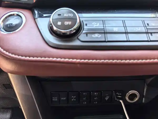 Toyota RAV4 2014