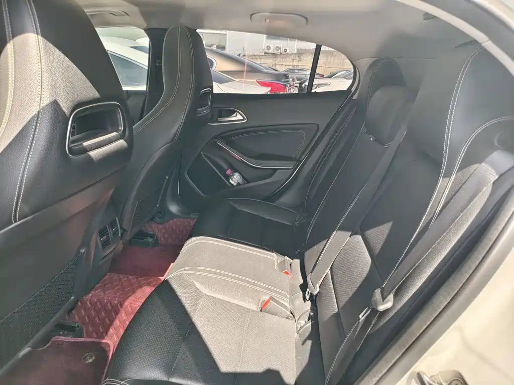 Mercedes-Benz GLA 2019 — фото 11
