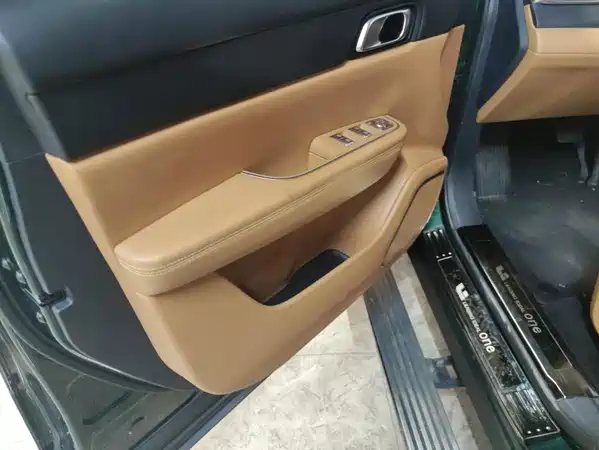 Li Auto ONE 2021