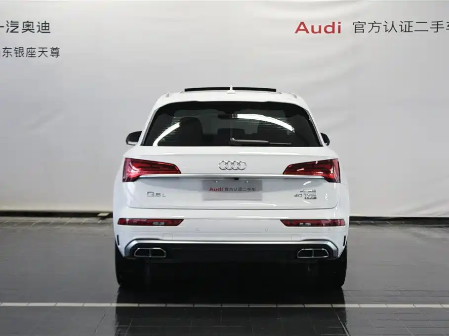 Audi Q5L 2023 — фото 6