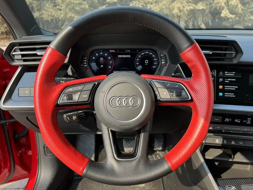 Audi A3 2023 — фото 21