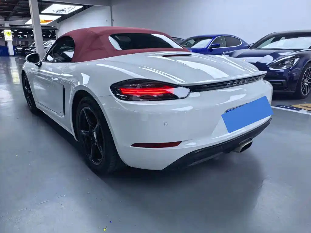 Porsche 718 2017 — фото 15
