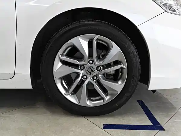 Honda Accord 2015