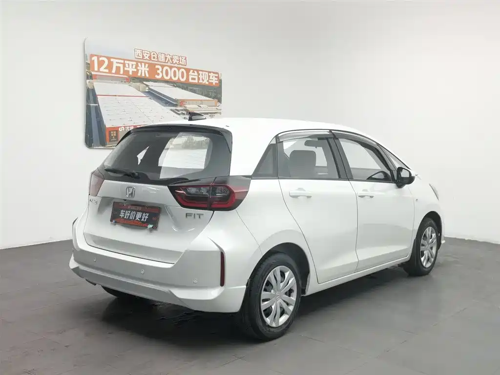 Honda Fit 2024 — фото 2