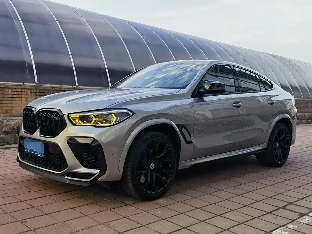 BMW X6 M 2022