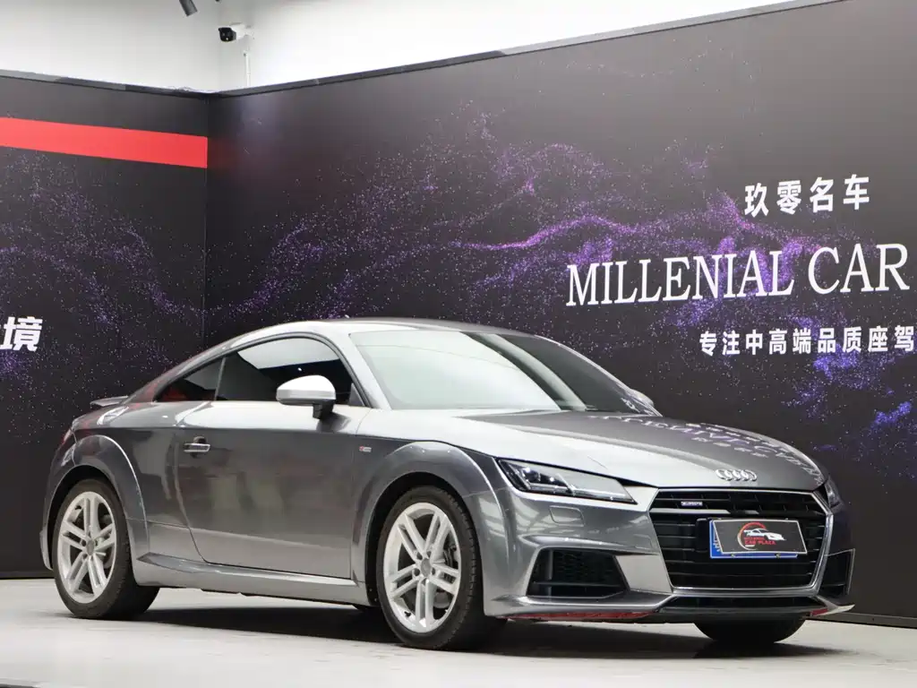 Audi TT 2018 — фото 1