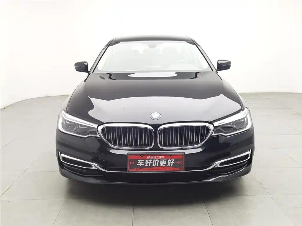 BMW 5 Series 2019 — фото 3
