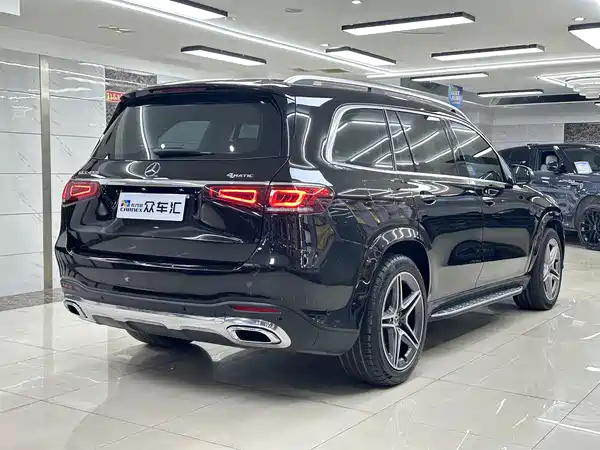 Mercedes-Benz GLS 2023