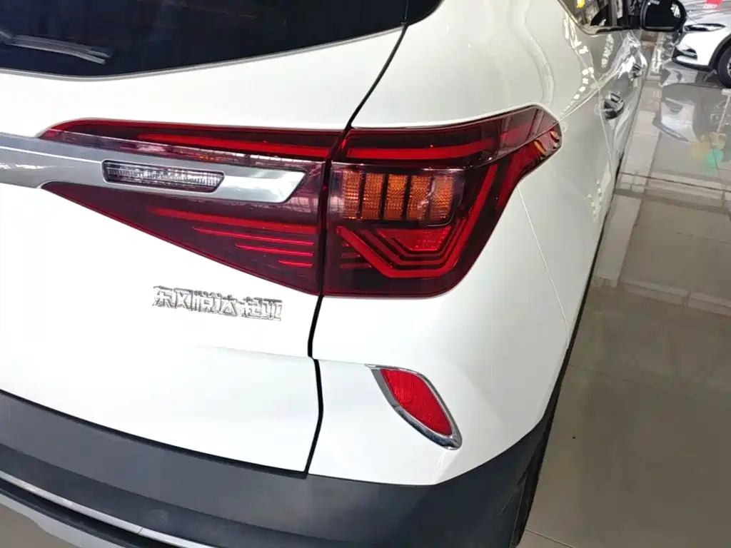 Kia KX3 2021 — фото 8