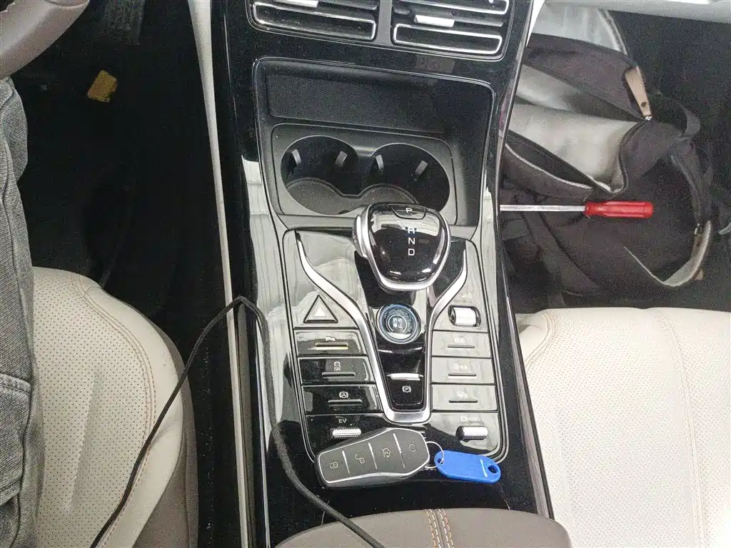 BYD Qin PLUS 2025 — фото 14