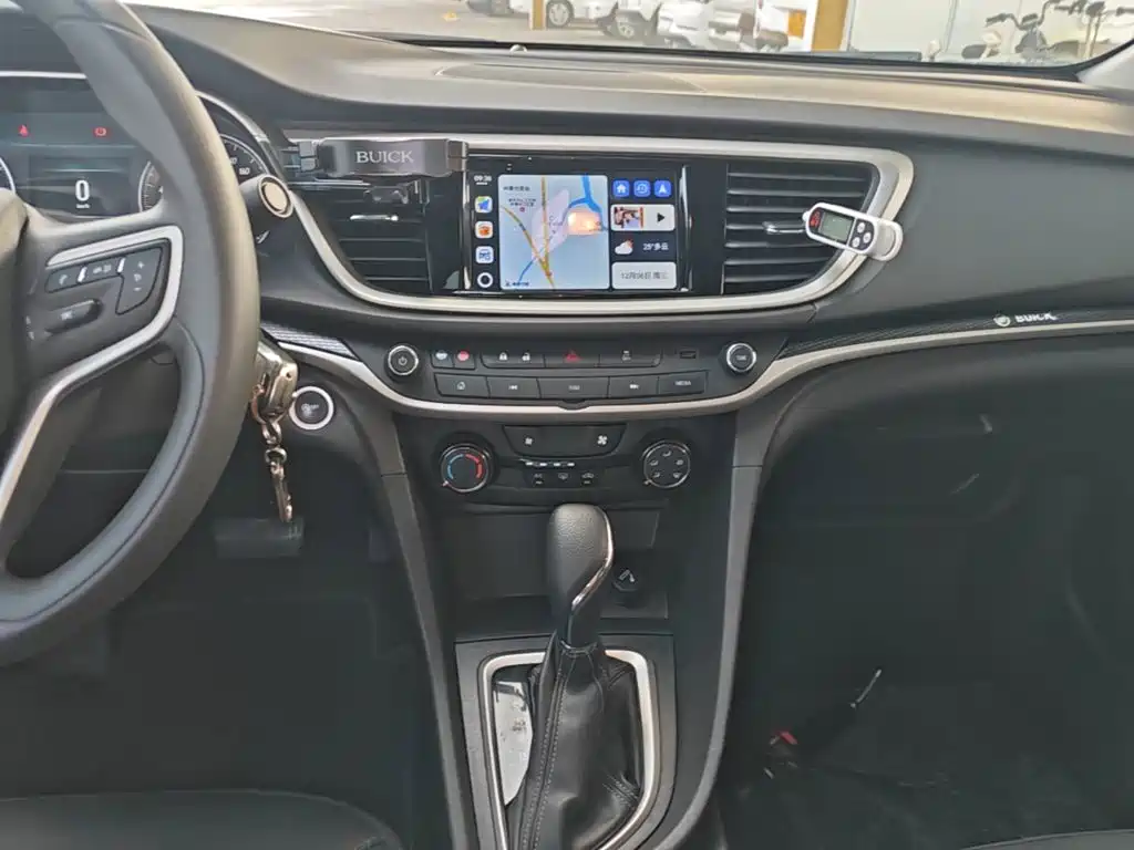 Buick Excelle 2021 — фото 13