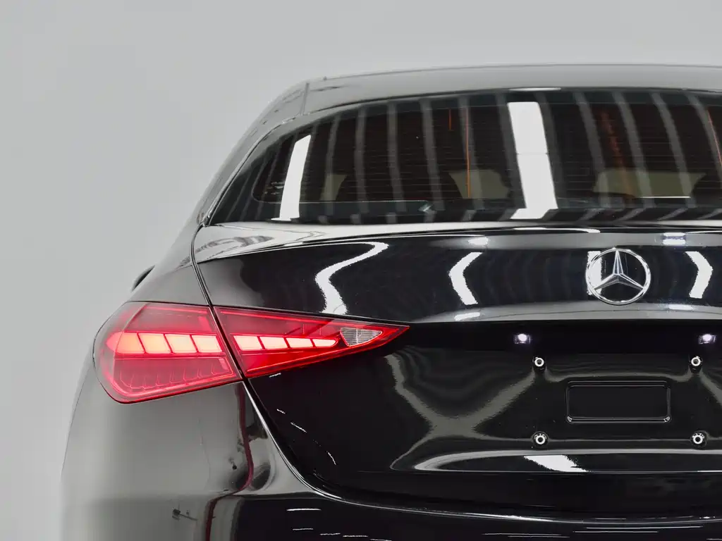 Mercedes-Benz C-Class 2022 — фото 37