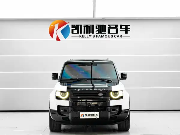 Land Rover Defender 2022