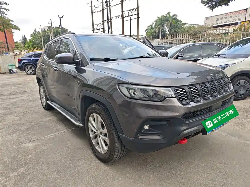 Jeep Compass 2021 — фото 22