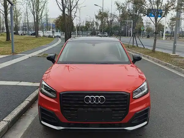 Audi Q2L 2018