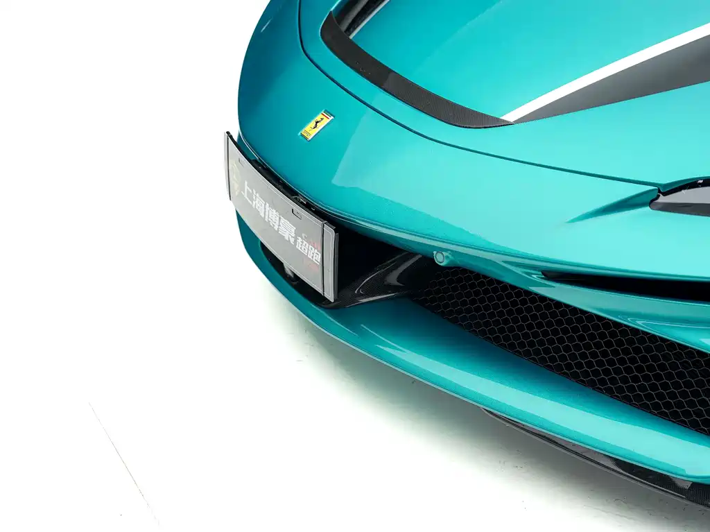 Ferrari SF90 2022 — фото 20