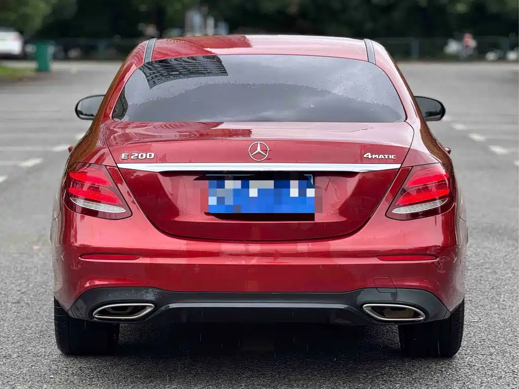 Mercedes-Benz E-Class 2017 — фото 14