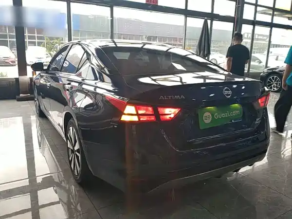 Nissan Teana 2021