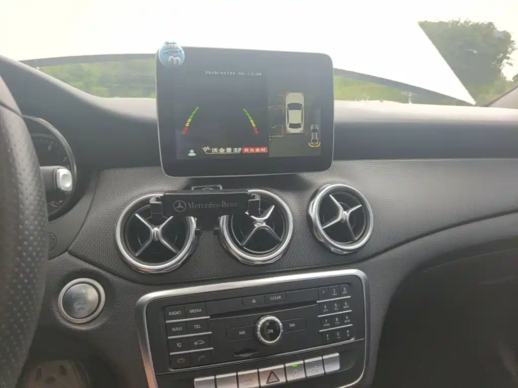 Mercedes-Benz GLA 2018 — фото 13
