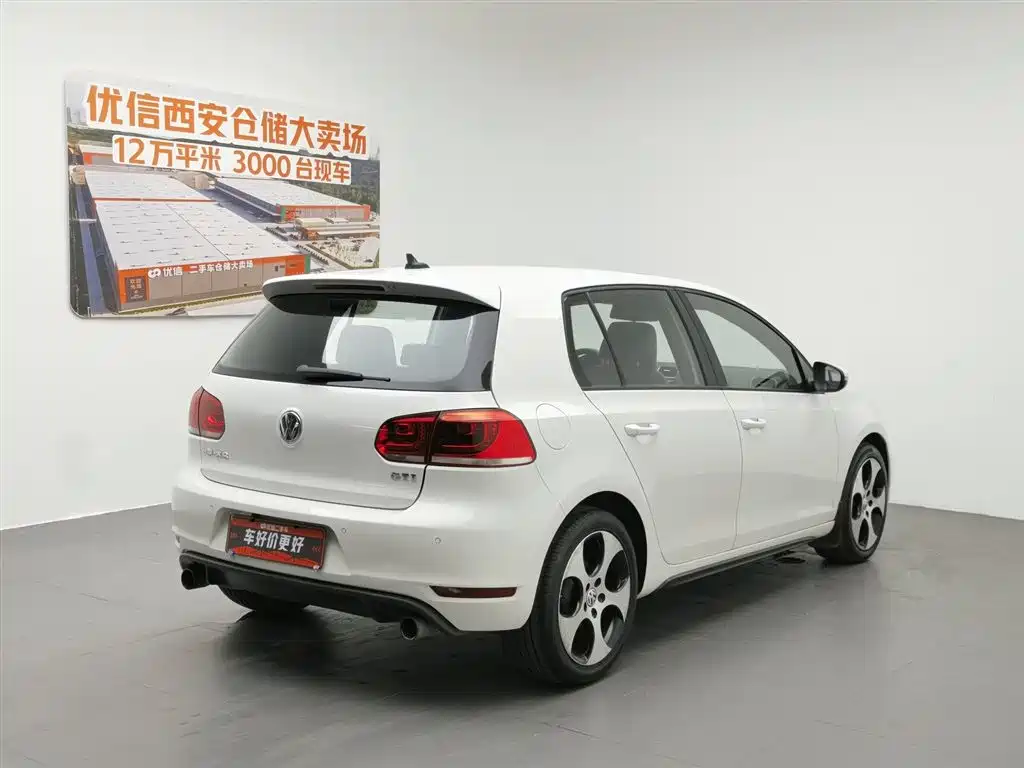 Volkswagen Golf GTI 2012