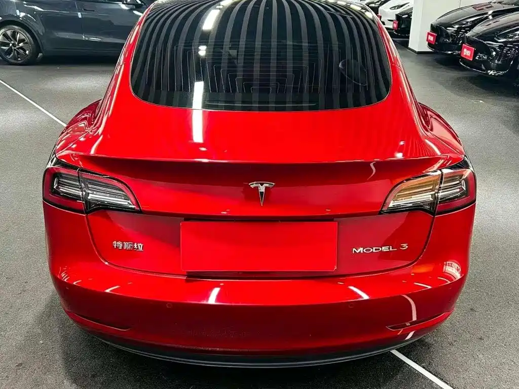 Tesla Model 3 2020 — фото 8