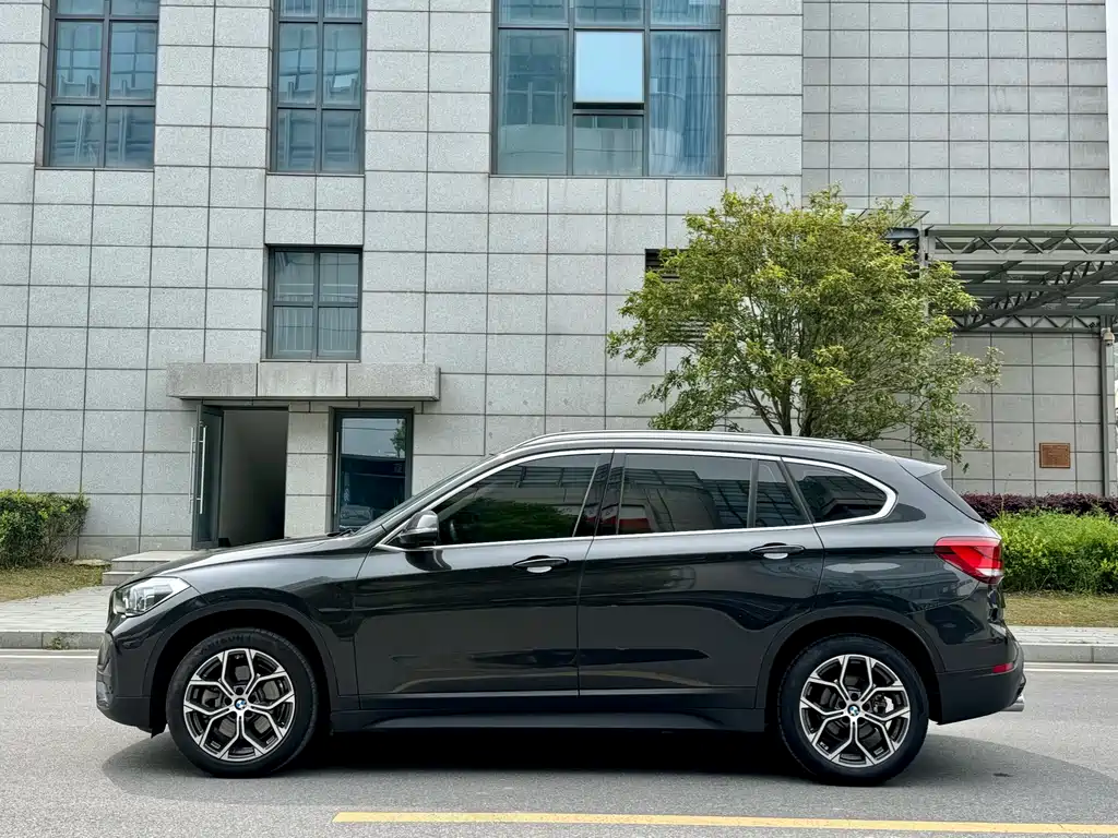 BMW X1 2022 — фото 10