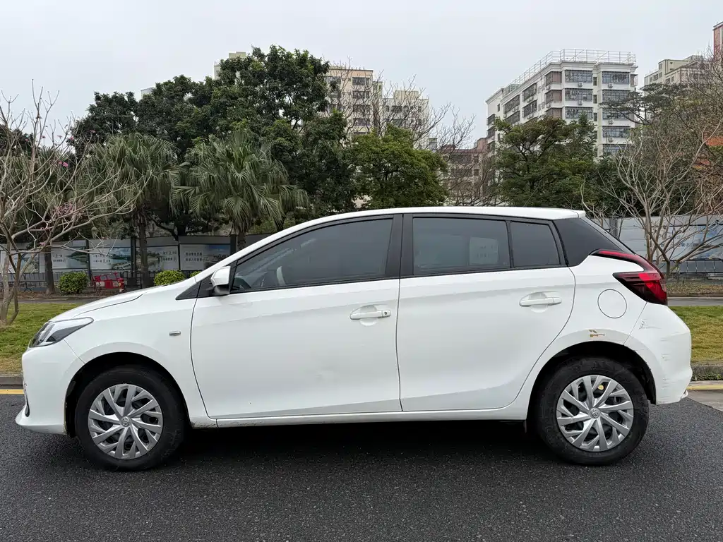 Toyota Vios FS 2022 — фото 5