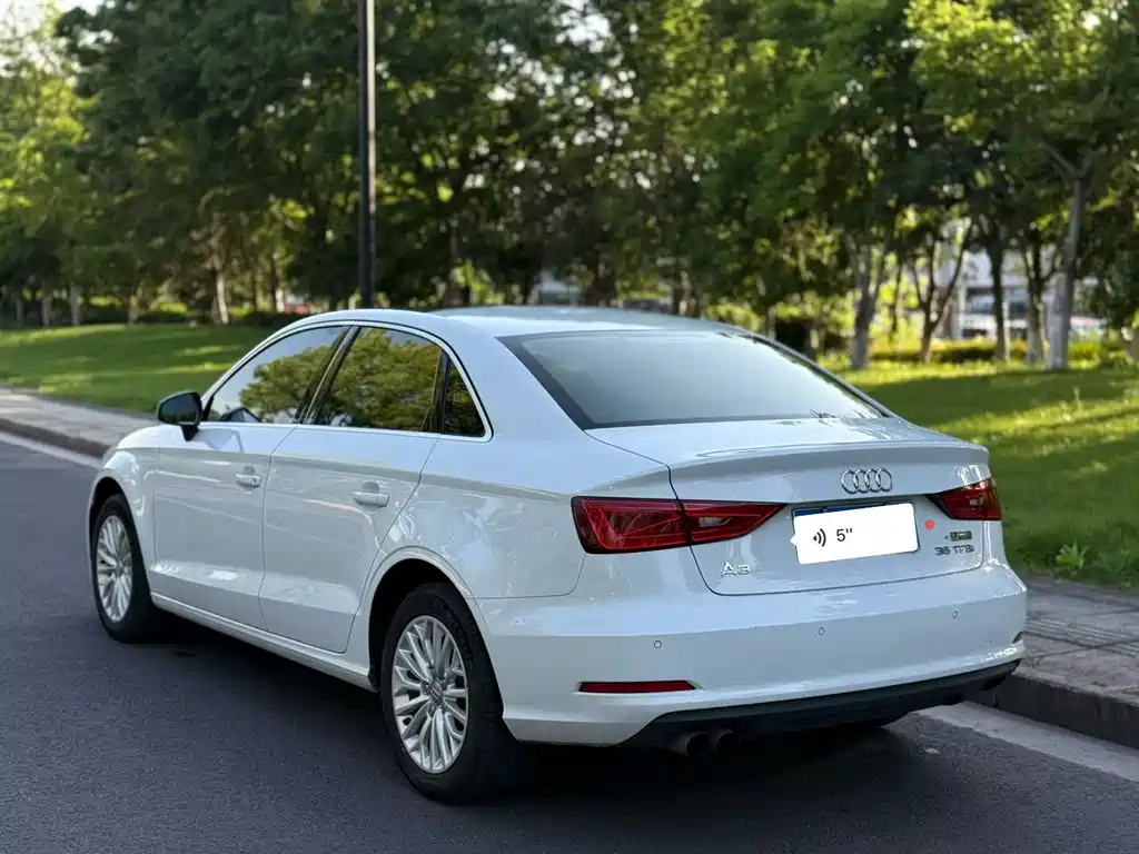 Audi A3 2016 — фото 4