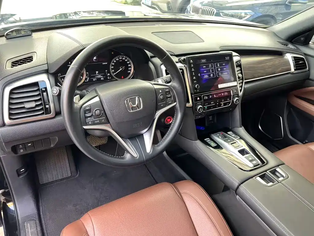 Honda UR-V 2018 — фото 5