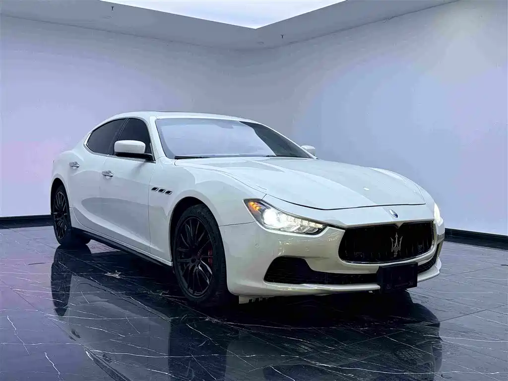 Maserati Ghibli 2015 — фото 3