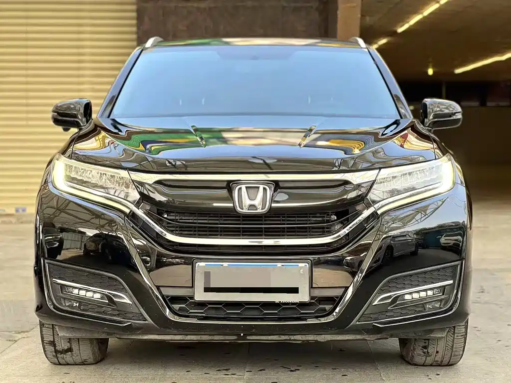 Honda UR-V 2018 — фото 2