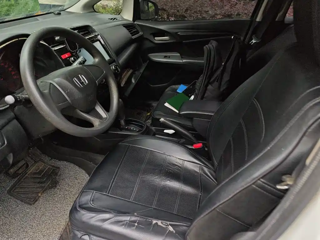 Honda Fit 2015 — фото 12