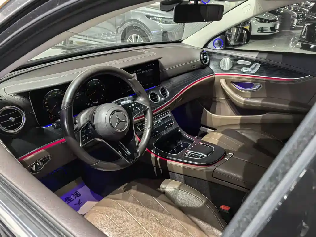 Mercedes-Benz E-Class 2022 — фото 4