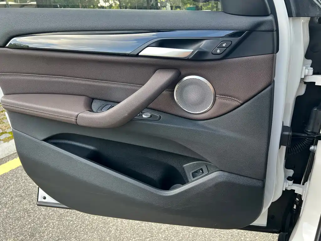 BMW X1 2022 — фото 17