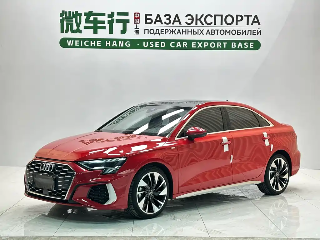 Audi A3 2022 — фото 1
