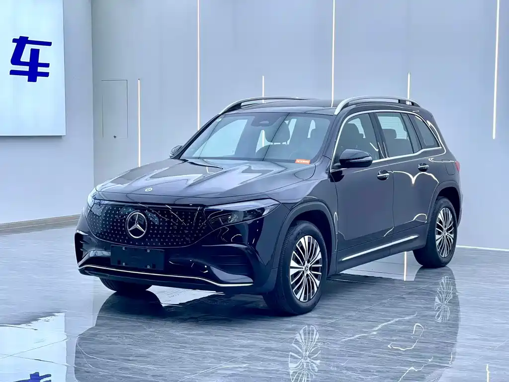 Mercedes-Benz EQB 2025 — фото 1