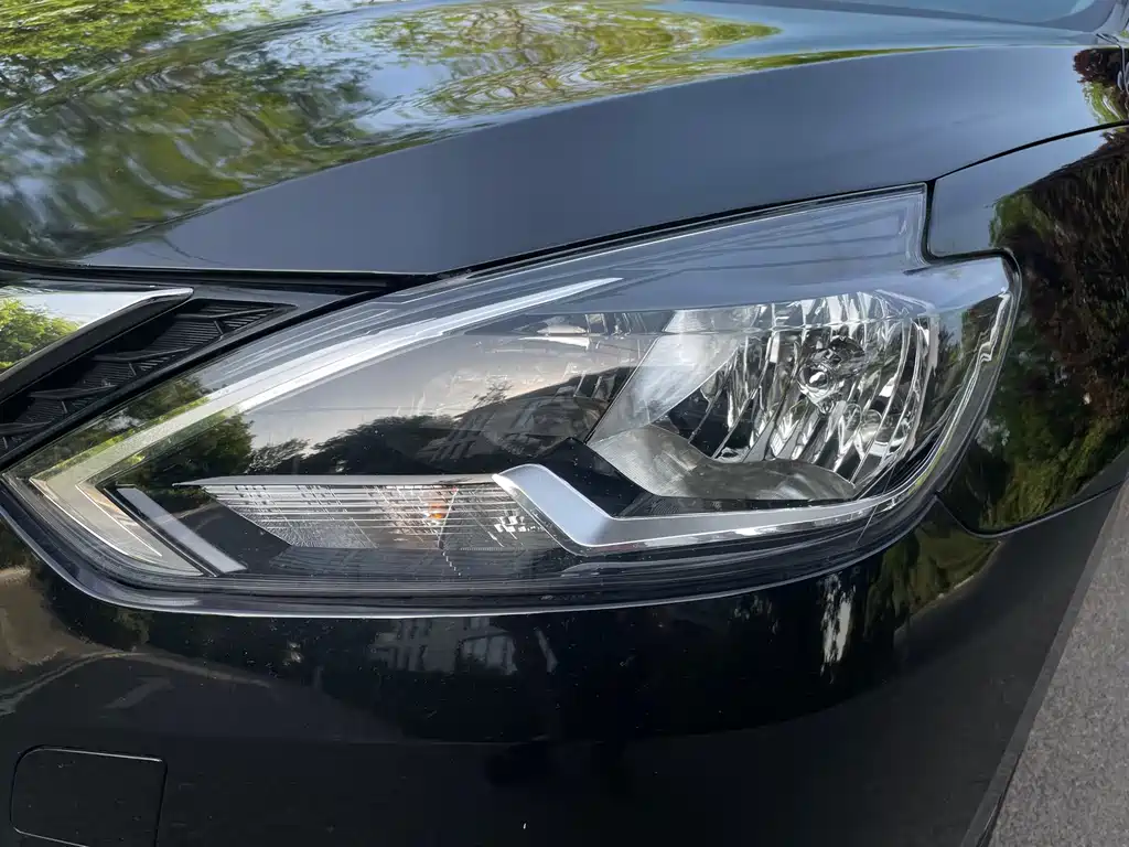 Nissan Sylphy 2019 — фото 15