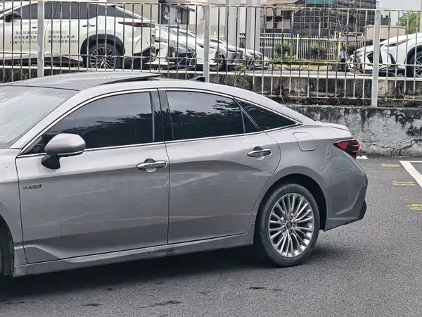 Toyota Avalon 2020