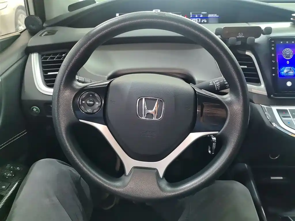 Honda Jade 2018 — фото 3