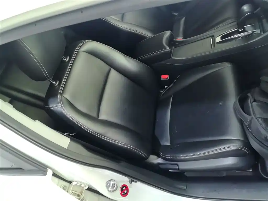 Honda Jade 2018 — фото 17