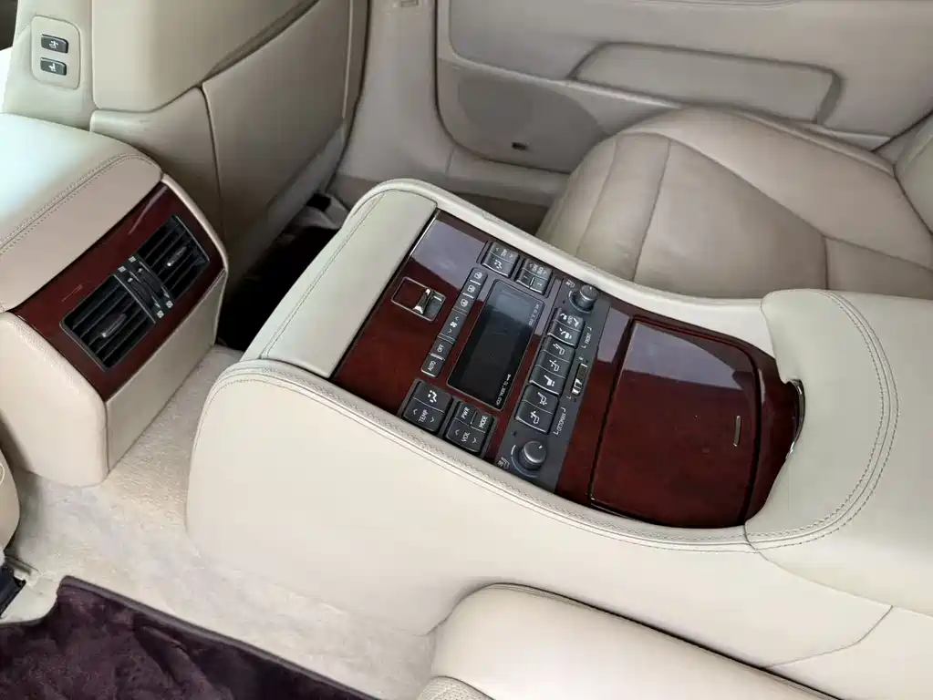 Lexus LS 2007 — фото 11
