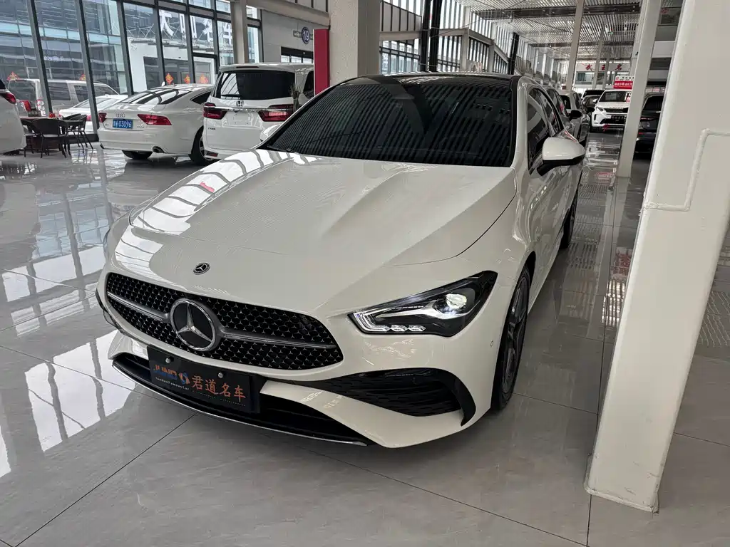 Mercedes-Benz CLA 2024