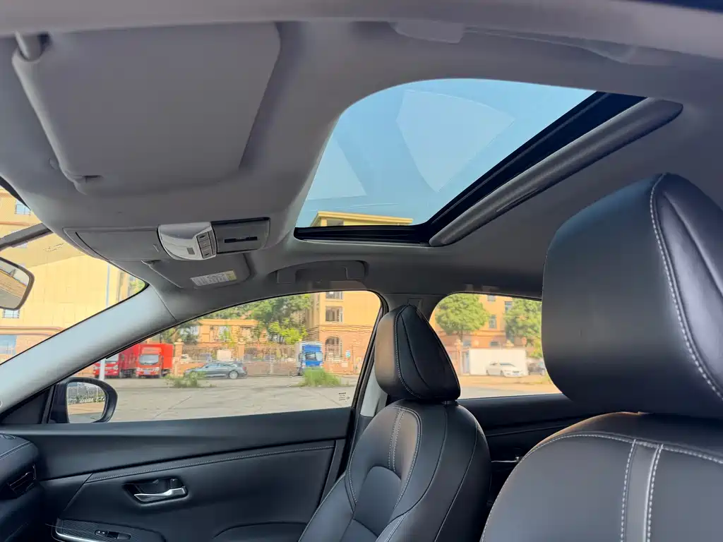Nissan Sylphy 2019 — фото 16